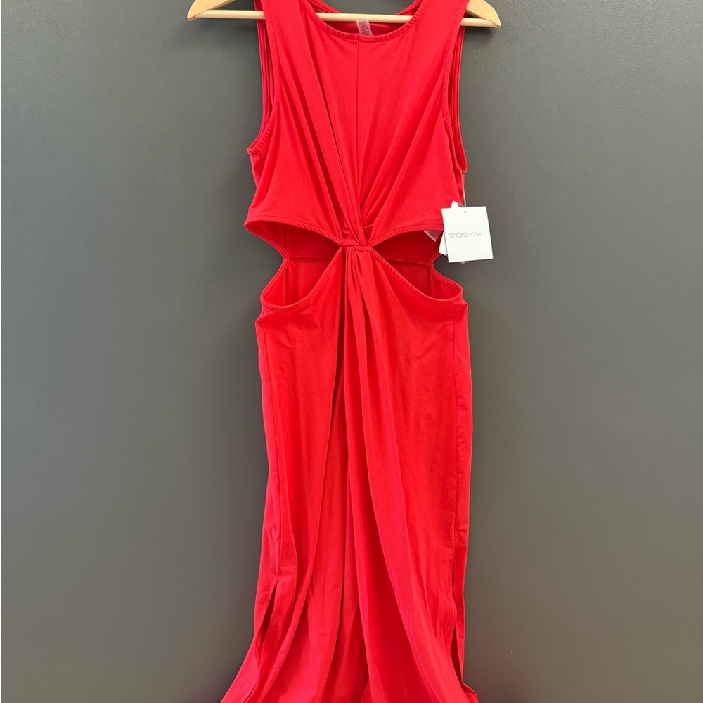 Beyond Yoga Around the World Twist Front Dress